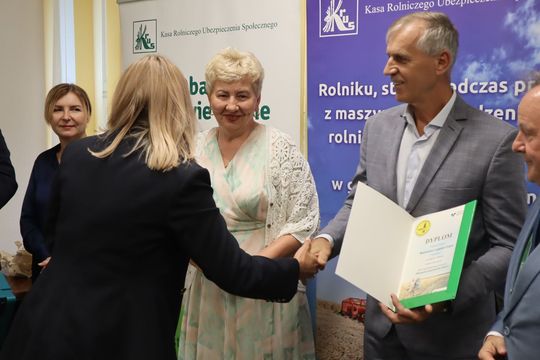Region. Poznaliśmy laureatów regionalnego etapu konkursu „Bezpieczne Gospodarstwo Rolne” [GALERIA ZDJĘĆ]
