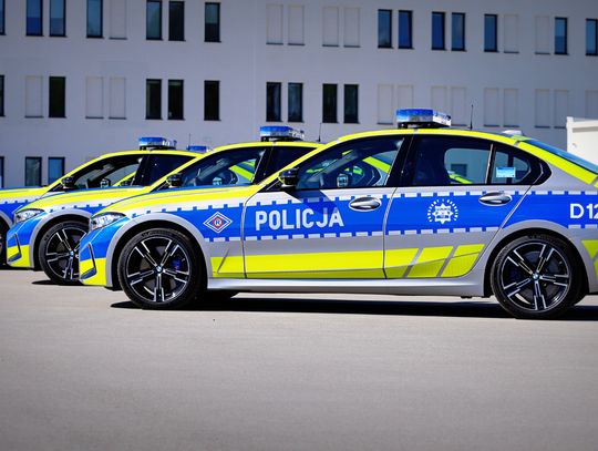 Sześć nowych BMW zasiliło policyjny garnizon w województwie lubelskim. Jeden trafił do Chełma [ZDJĘCIA]