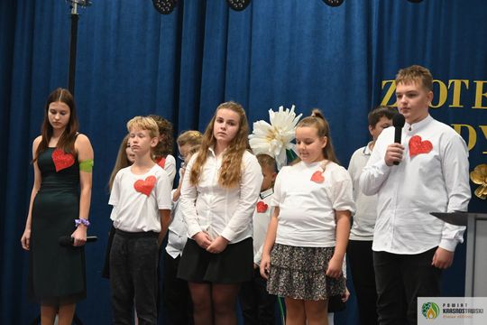 Pół wieku i więcej razem. W Fajsławicach świętowali niezwykłe małżeńskie jubileusze [GALERIA ZDJĘĆ]