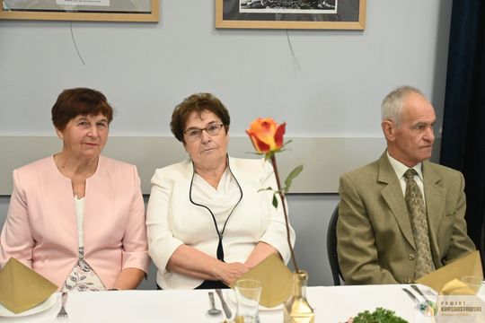 Pół wieku i więcej razem. W Fajsławicach świętowali niezwykłe małżeńskie jubileusze [GALERIA ZDJĘĆ]
