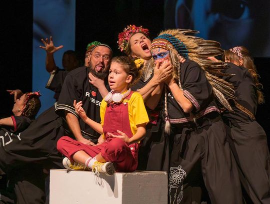 Spektakl "Korzenie" Teatru Ziemi  Chełmskiej [ZDJĘCIA]